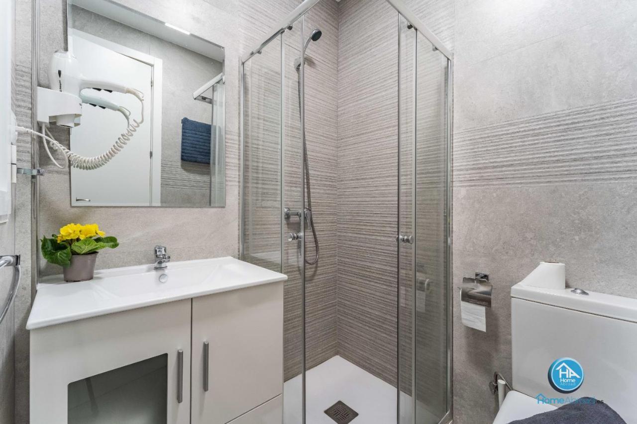 Modern Boutique Stay In The Heart Of Madrid Exterior foto