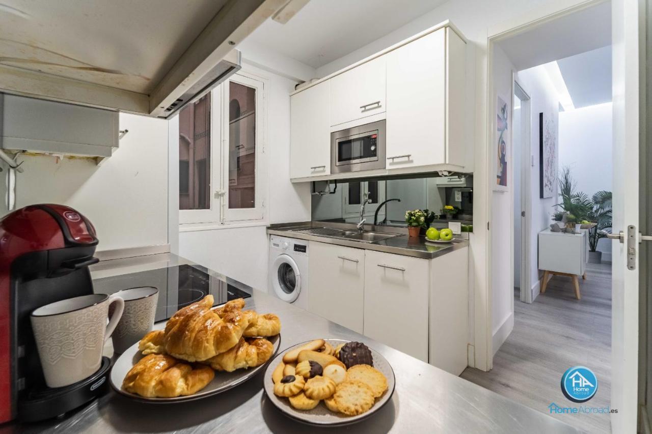 Modern Boutique Stay In The Heart Of Madrid Exterior foto